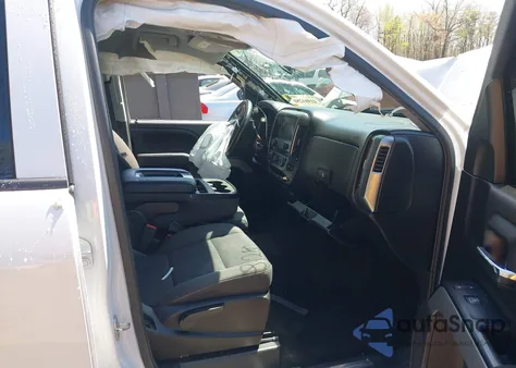 2017 Chevrolet Silverado 1500 2Lt из США, поврежденный, VIN 3GCUKREC5HG499968